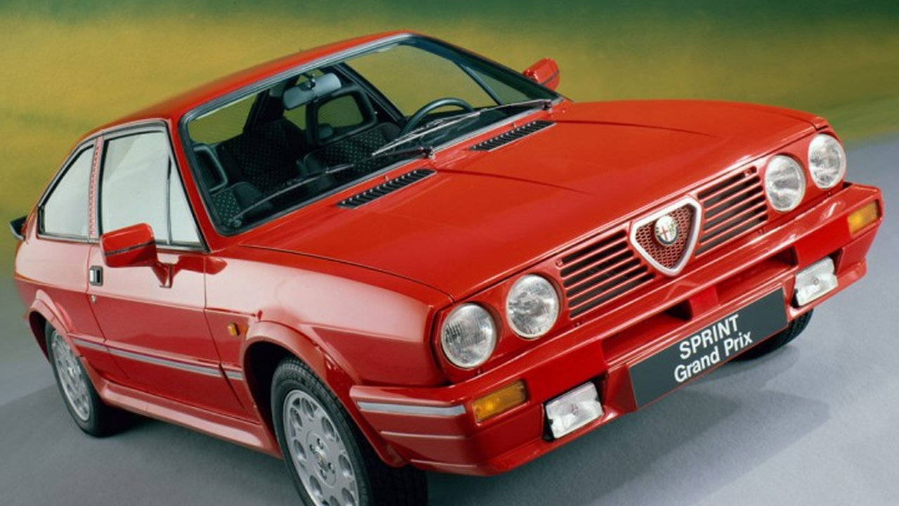 Alfa Romeo Alfasud Sprint (902.A) 1.5 (902.A1) (83 Hp) teknik özellikler ve yakıt tüketimi Alfa Romeo Alfasud Sprint (902.A) 1.5 (902.A1) (83 Hp) teknik özellikler ve yakıt tüketimi