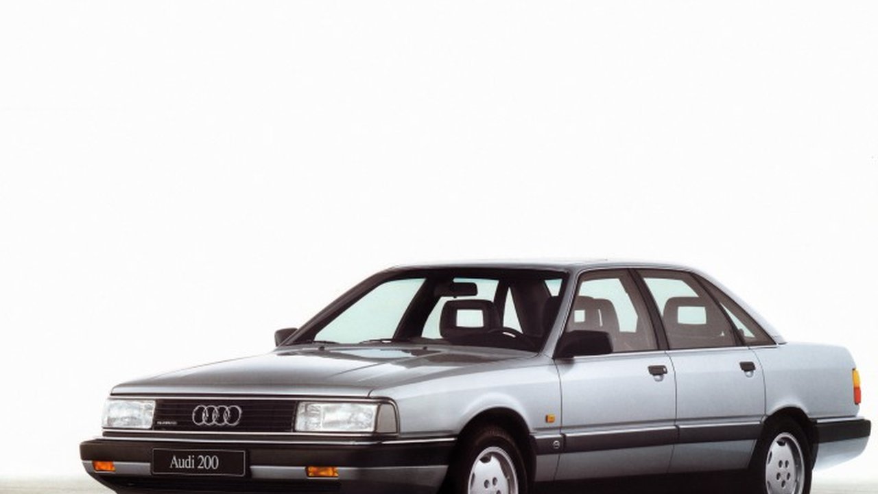Audi 200 (44,44Q) 2.2 20V quattro (44Q) (220 Hp) teknik özellikler ve yakıt tüketimi Audi 200 (44,44Q) 2.2 20V quattro (44Q) (220 Hp) teknik özellikler ve yakıt tüketimi