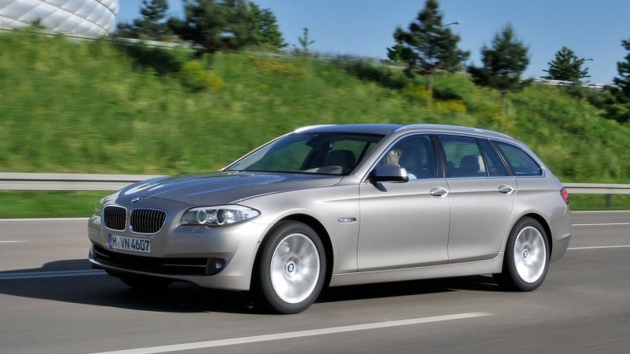 BMW 5er Touring (F11) 525d (218 Hp) xDrive teknik özellikler ve yakıt tüketimi BMW 5er Touring (F11) 525d (218 Hp) xDrive teknik özellikler ve yakıt tüketimi