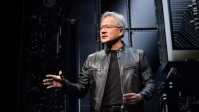 NVIDIA CEO'su Huang: Çip Tarifeleri Yıkıcı Ama Aşabileceğiz NVIDIA CEO'su Huang: Çip Tarifeleri Yıkıcı Ama Aşabileceğiz